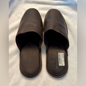Beckett Simonon Chocolate Larsen Dark Brown Pull-up Leather Slippers